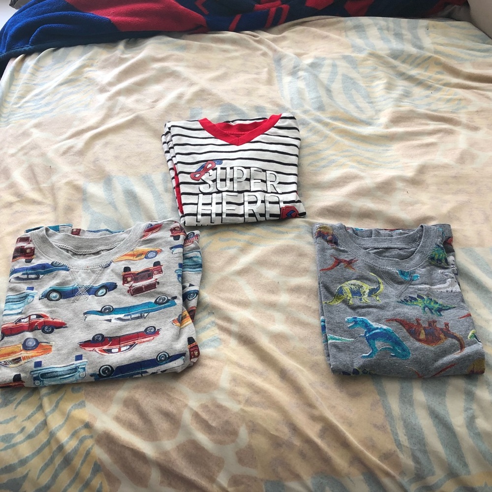 3 boys long sleeves